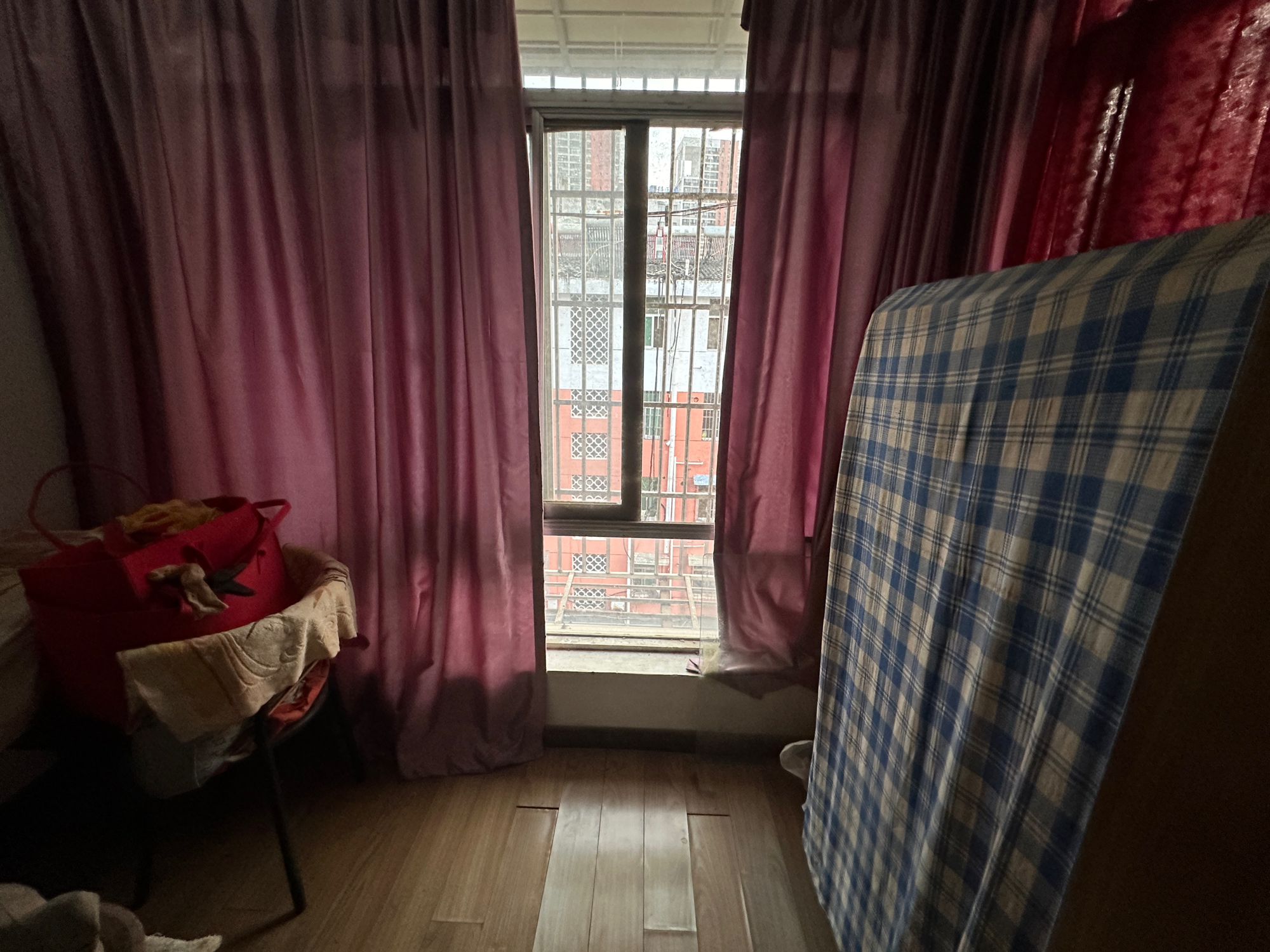 出售前锋新村两室住房_4
