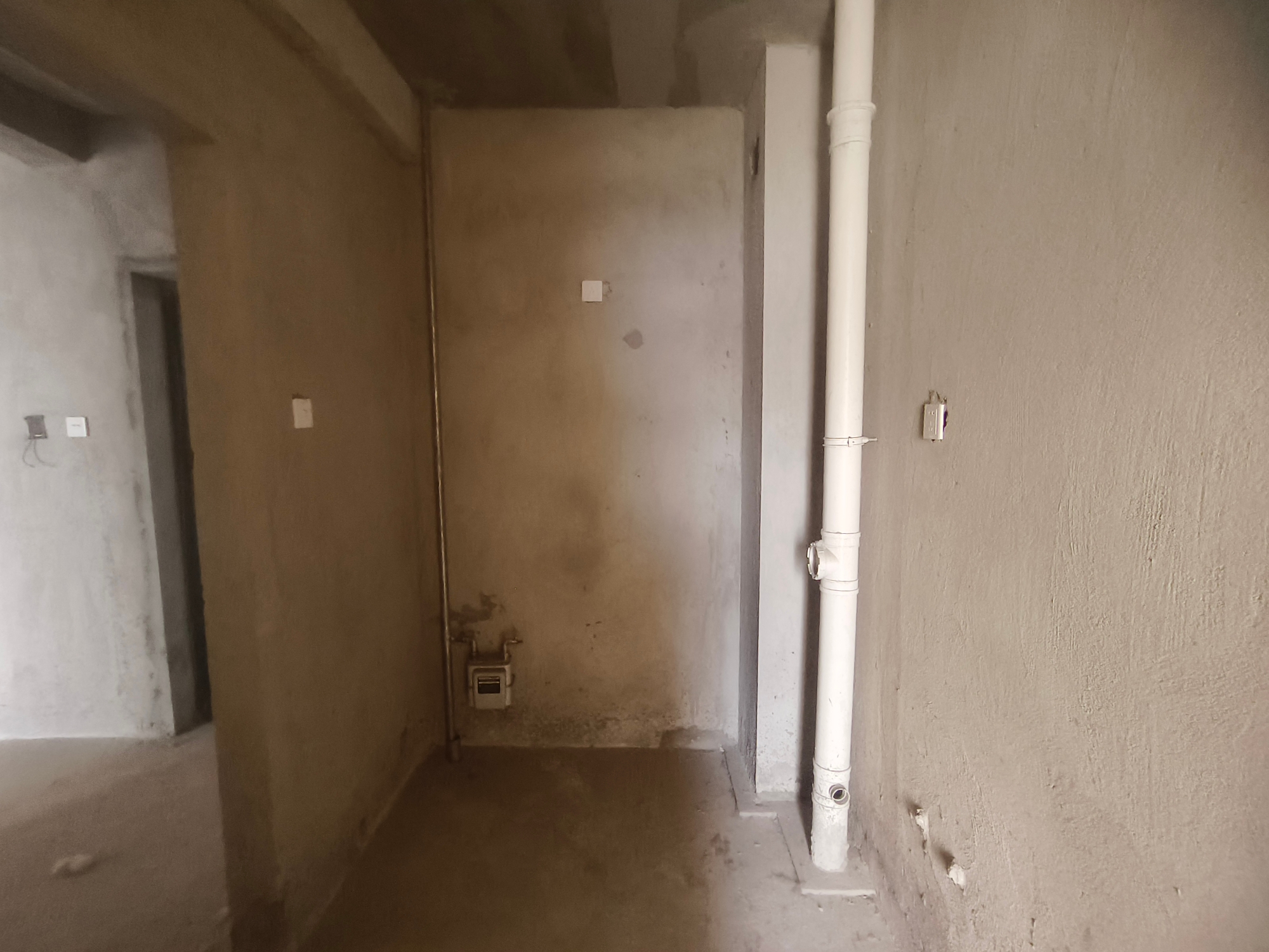 锦绣花园一期电梯房 毛坯2室吉方出售_3