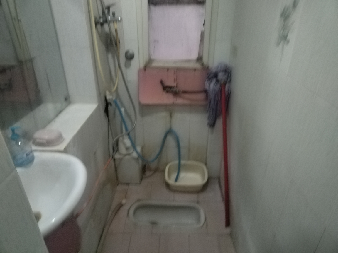 洞泉小区2室1厅52平精装多层5楼出租_12
