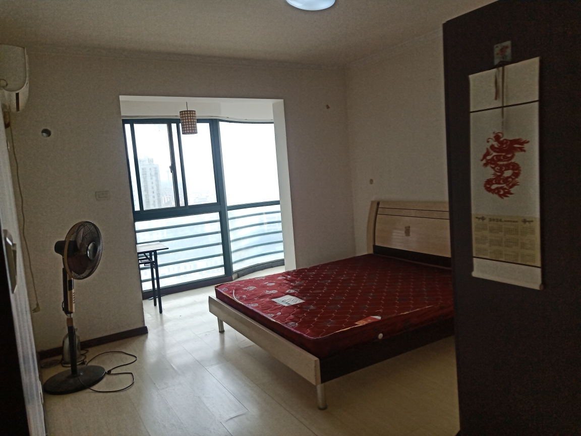 新时代广场 3室2厅 精装修 配套齐全 住家办公均可_7