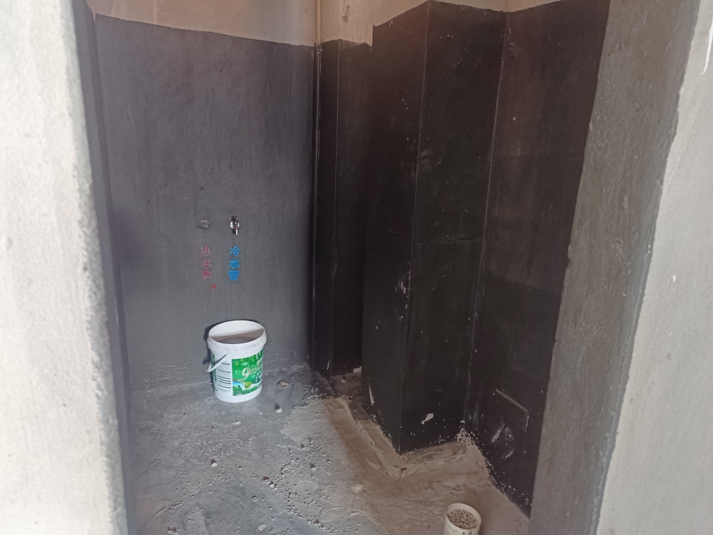 英伦联邦毛坯朝南公寓 一室一厅 诚心出售_7
