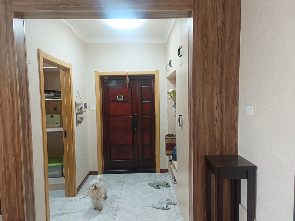 师范家属楼精装3室2厅配套齐全 拎包入住 诚心售房_2