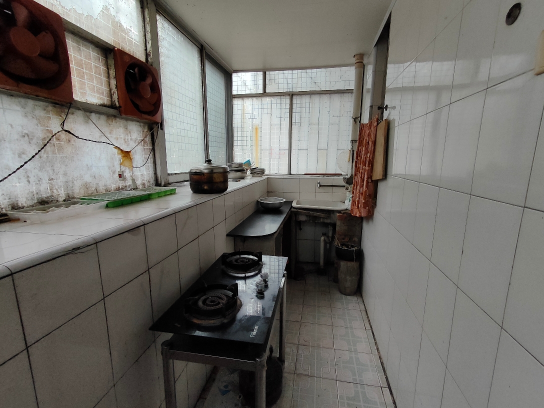 园丁小区 一楼带院子  两室两厅_13