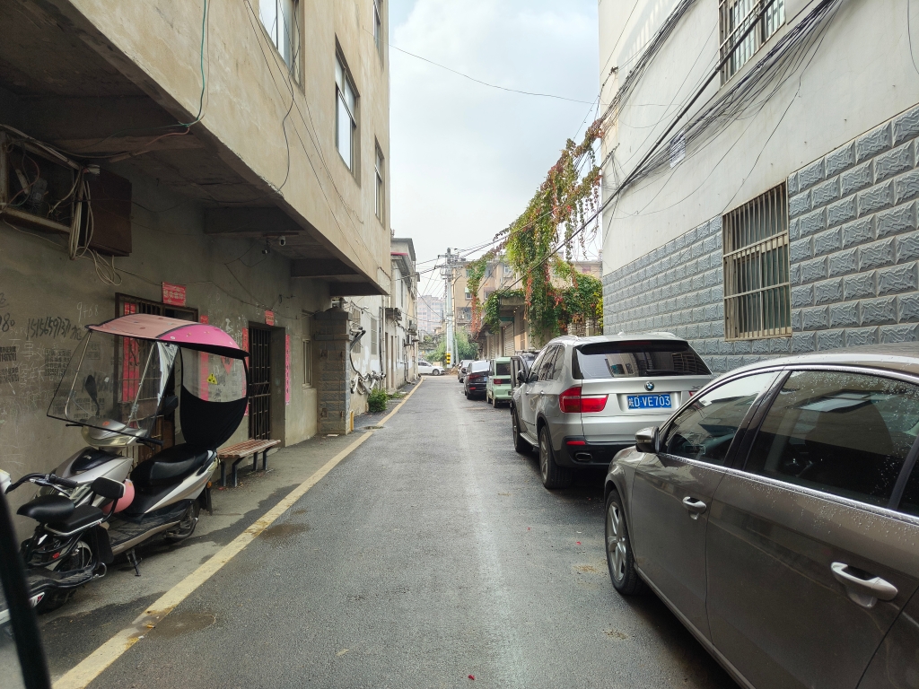 滨河小区价格优惠交通方便_7