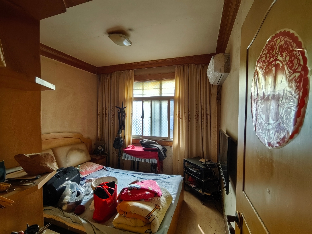 泉林村 三室一厅 二楼 简装出售_5