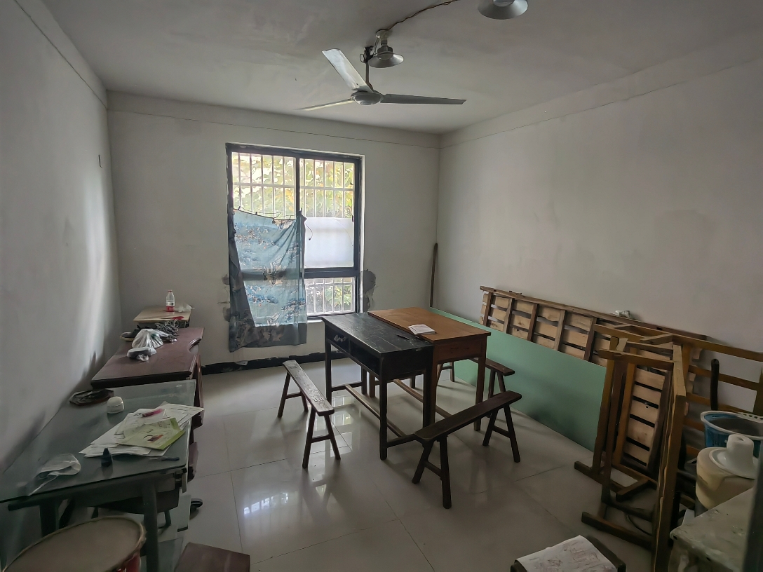 香樟苑四期三室两厅对外出租_2