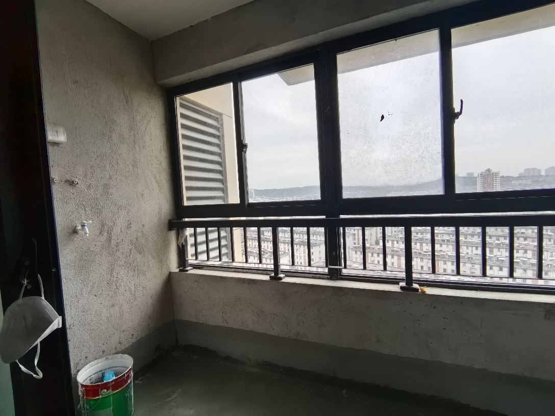 泉化新苑 3室2厅 毛坯 吉房出售_8