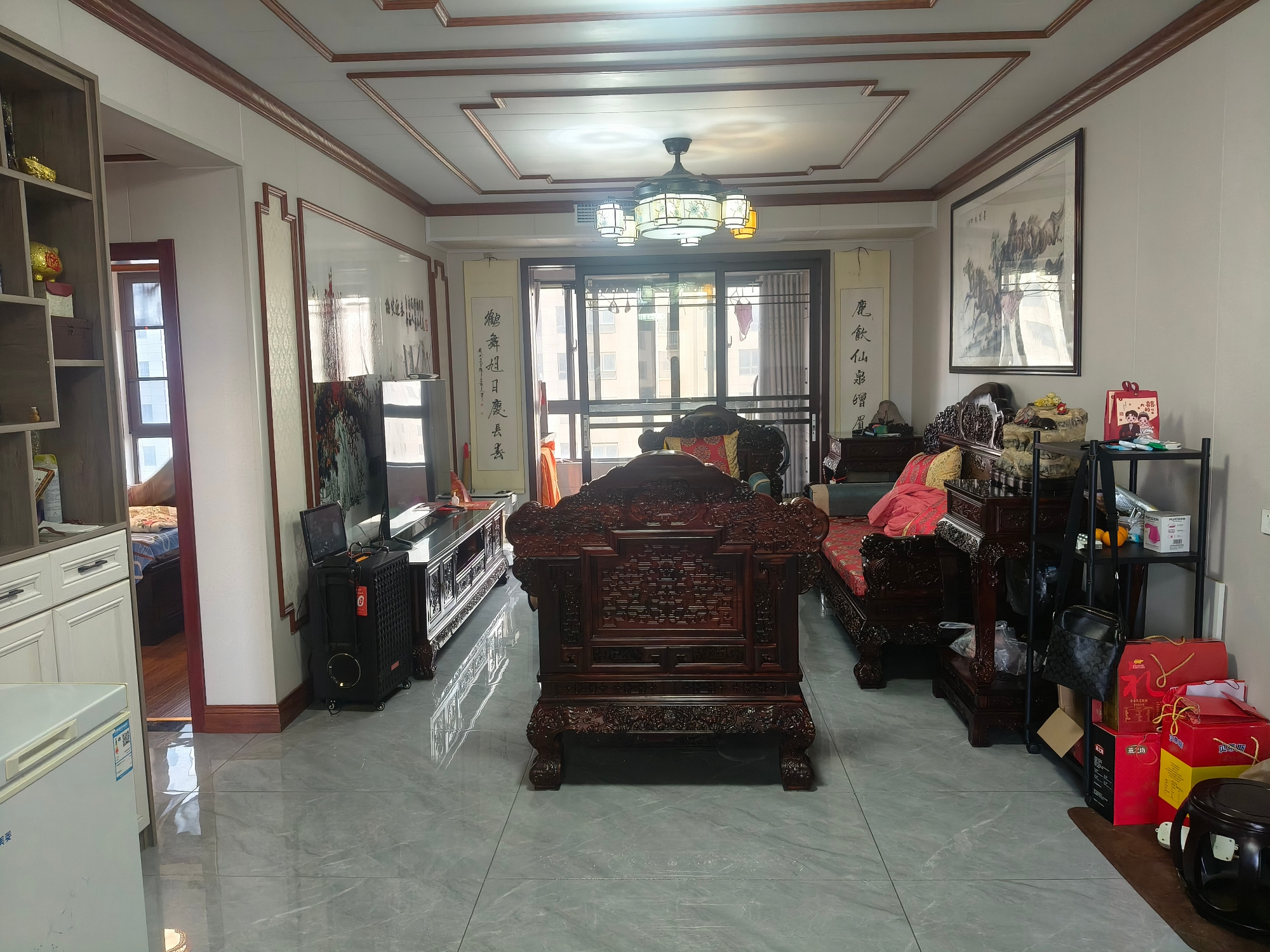 易居东方城   精装修   两室两厅   家具家电齐全_1