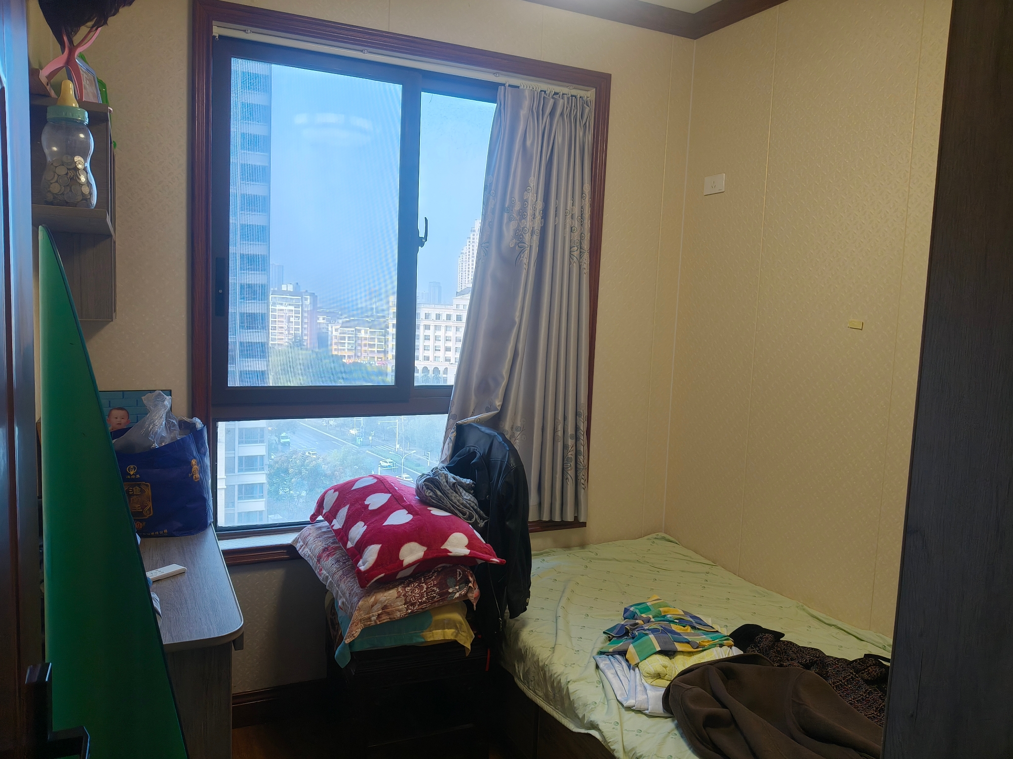 易居东方城   精装修   两室两厅   家具家电齐全_7