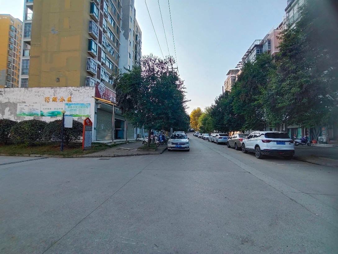 出售 孔集沿湖小区 电梯房  6层 76平方 二室二厅 精装修 拎包入住_12