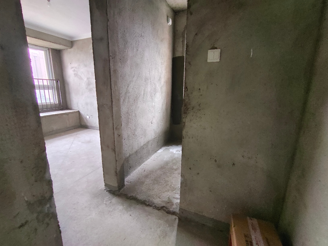 公元首府市政供暖全新毛坯房出售_10