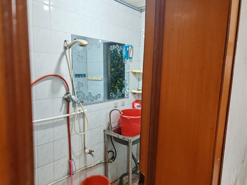 工商局家属楼 70平 两室一厅 满两年 简装好房_11