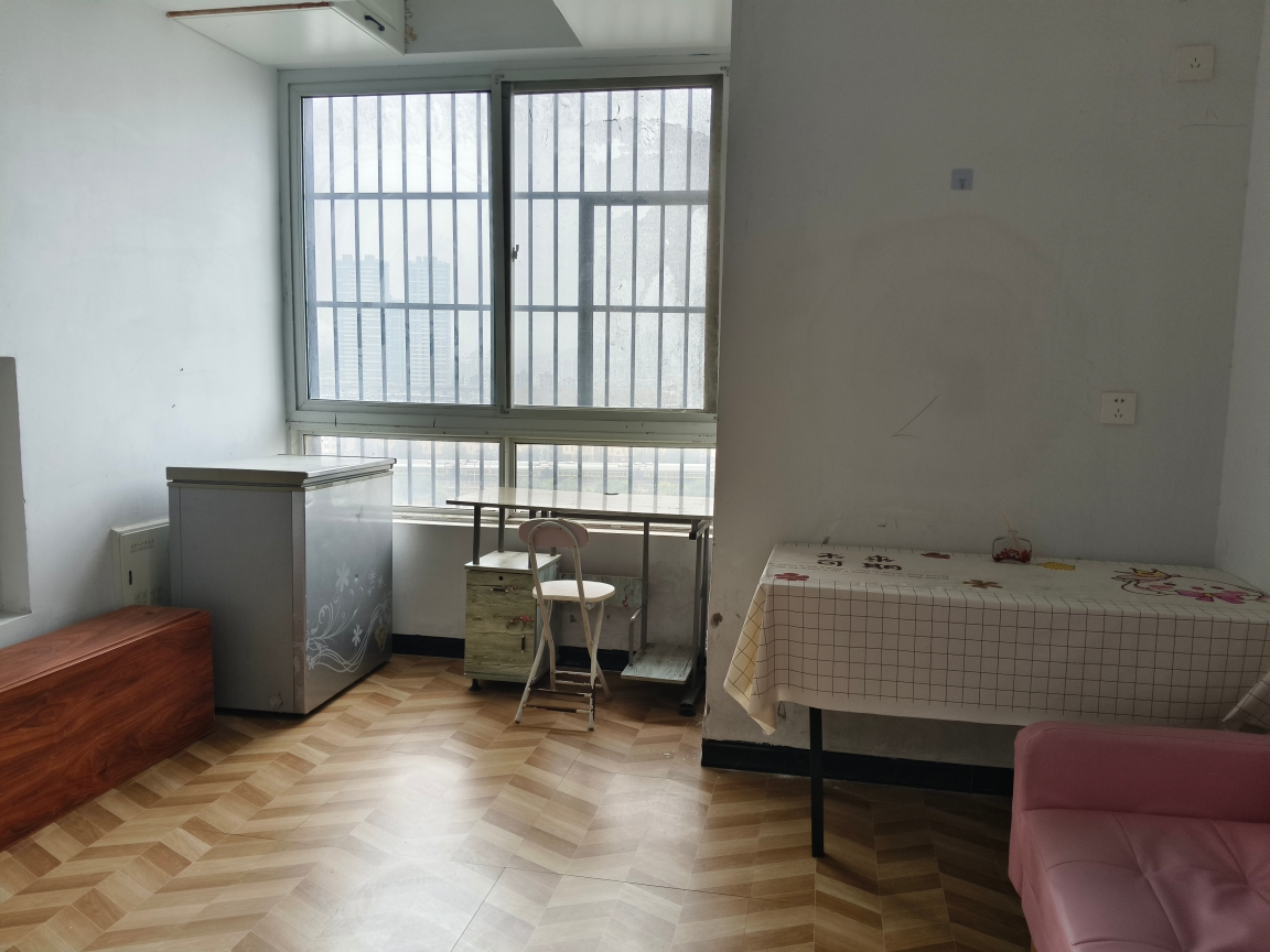 宏学雅居普装公寓出售_3