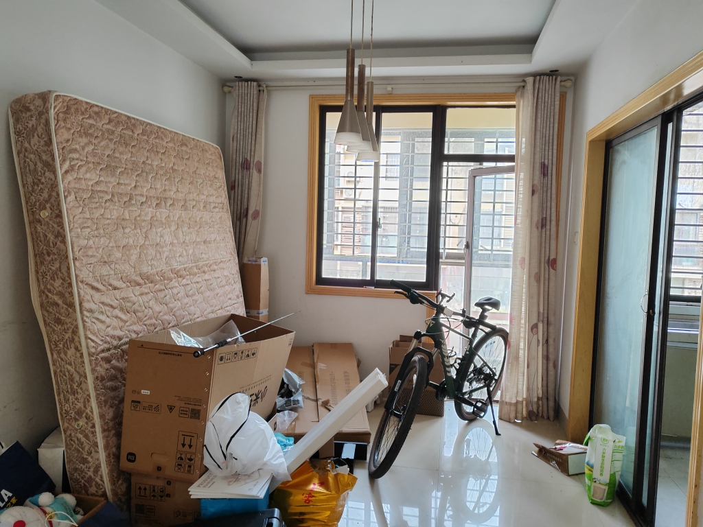 上品印象精装修多层5楼三房两厅诚心出售_12