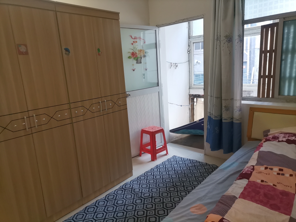 建筑一公司家属楼 大润发对面 2室 东西齐全_5