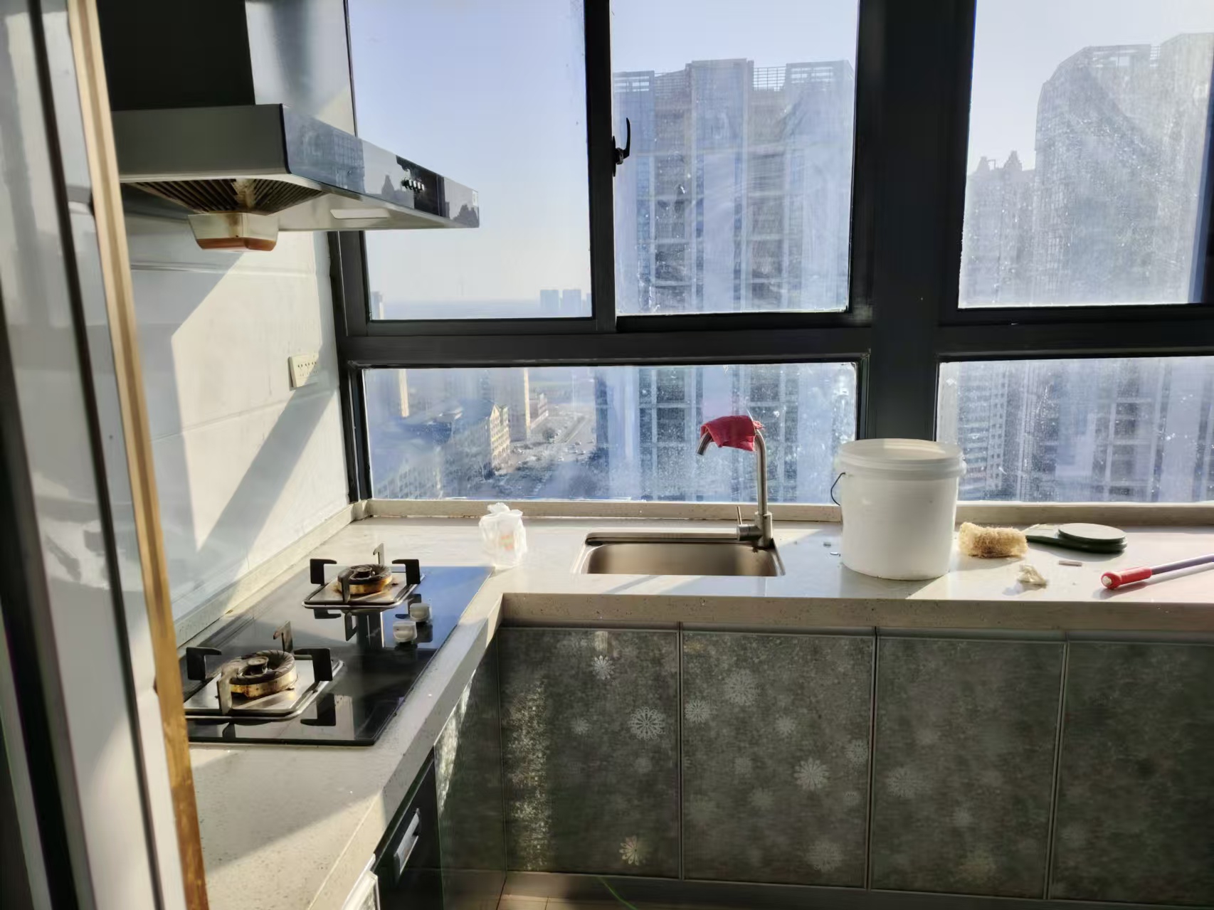 万茂中心精装修首次出租拎包入住_6