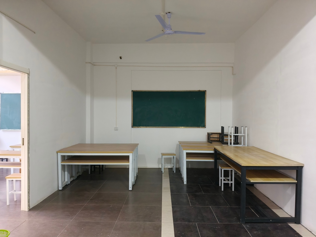 惠利商贸街 110平社区商铺 优质地段 普装出租_3