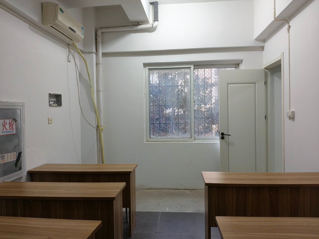 惠利商贸街 110平社区商铺 优质地段 普装出租_9