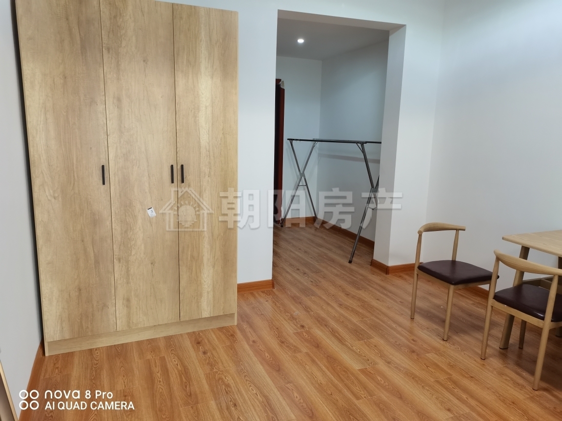 万茂中心公寓精装对外出租 东西齐全 _5