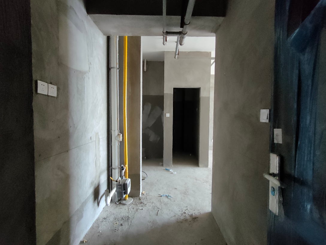 中城建城市国际中心 一室一厅 毛坯 吉房出售_6