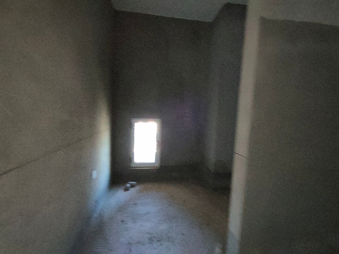 中城建城市国际中心 一室一厅 毛坯 吉房出售_5