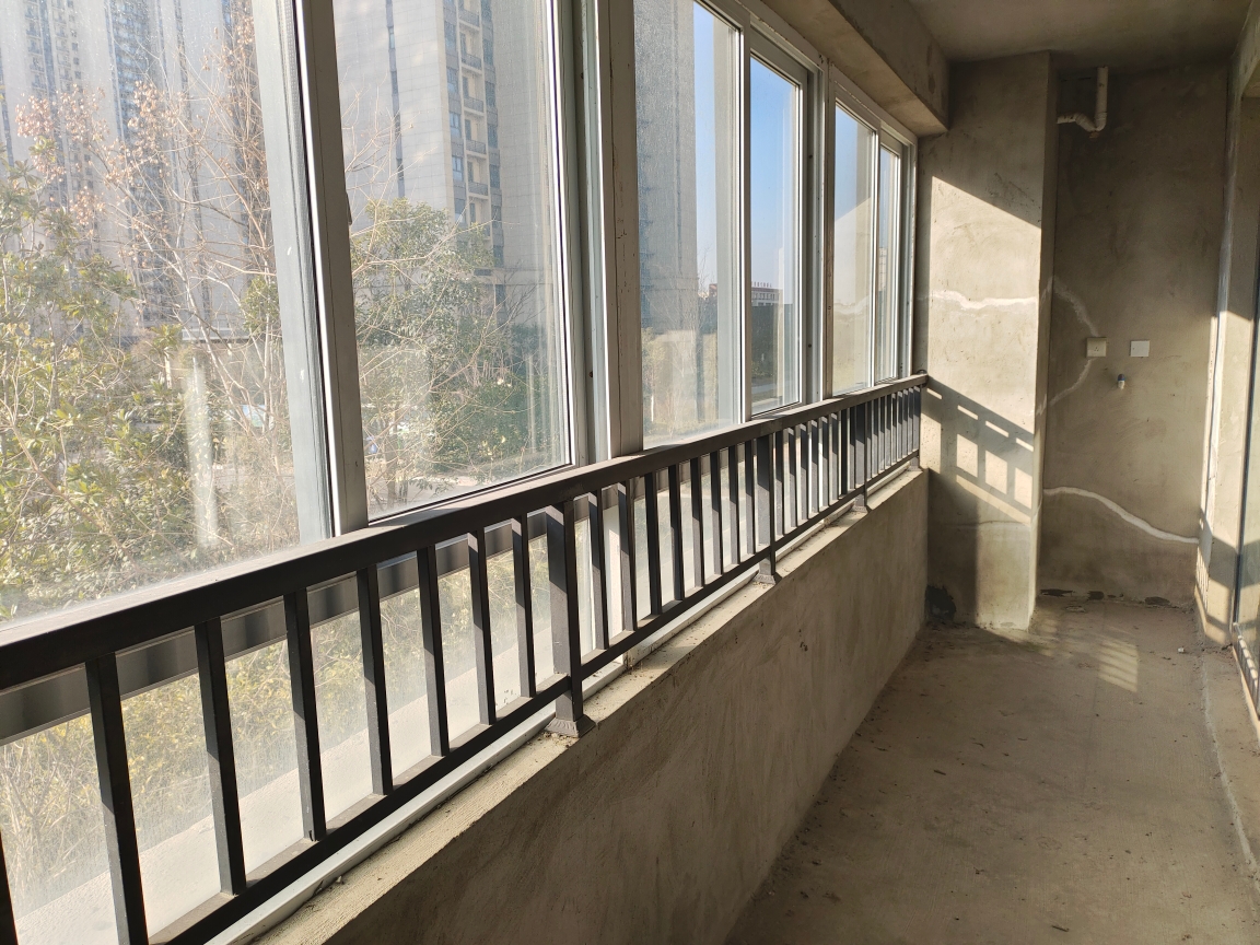 网云小镇 101平 朝南三室 学区房 毛坯低楼层_9