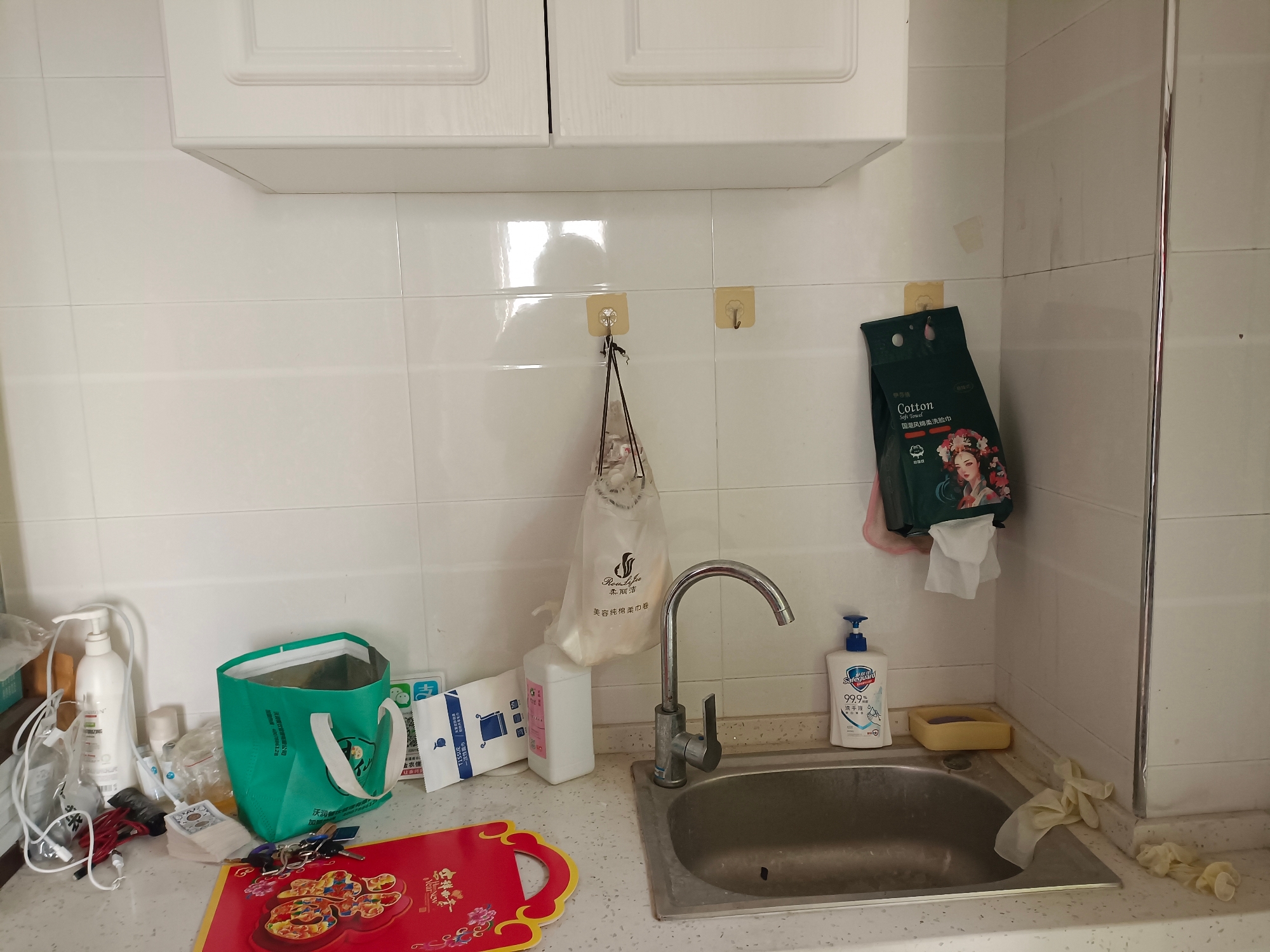 龙湖路一号精装一室一厅出售_4