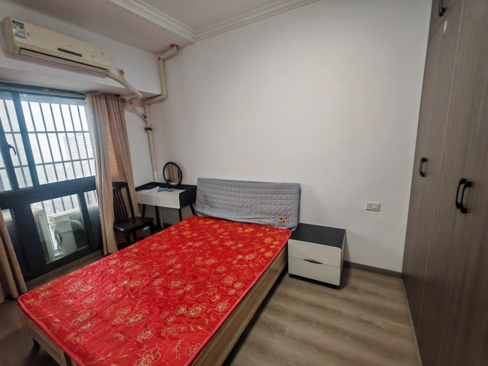 荣府2室2厅精装修拎包入住_3