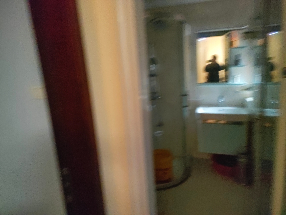 泉山湖学校对面多层，2室2厅精装，家具家电齐全拎包住_6