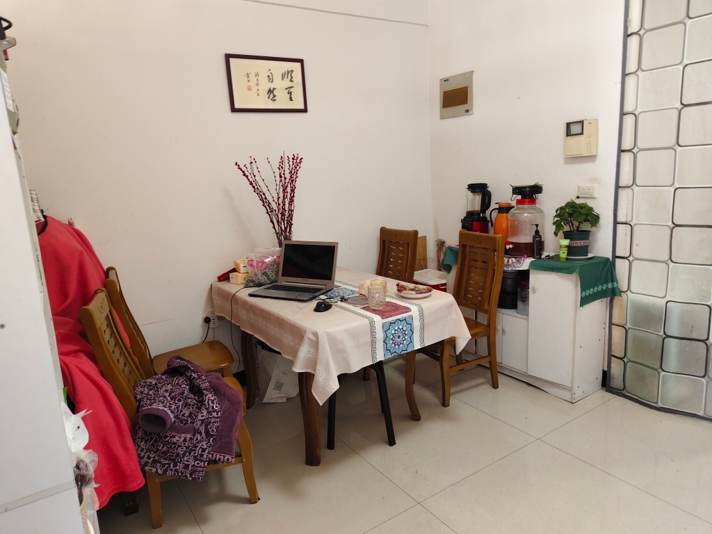 阳光国际城东区 简单装修 朝北_12