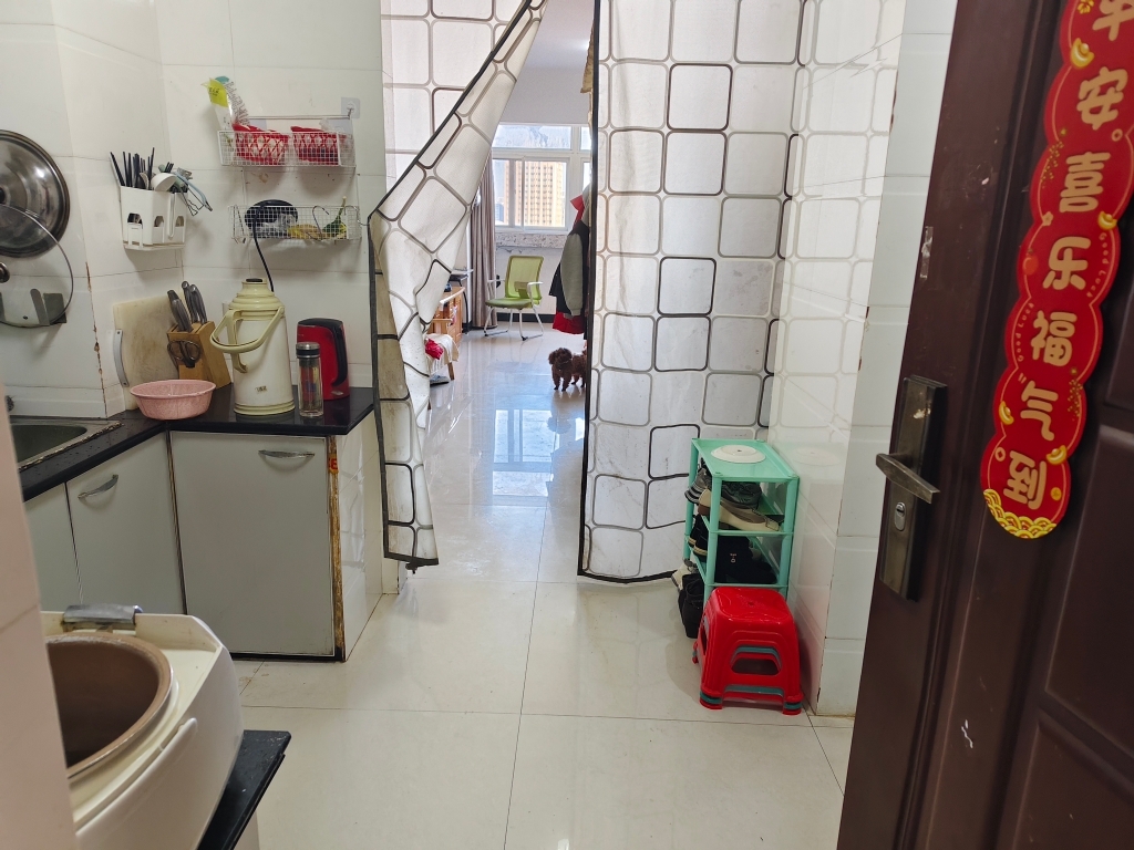 阳光国际城东区 简单装修 朝北_8