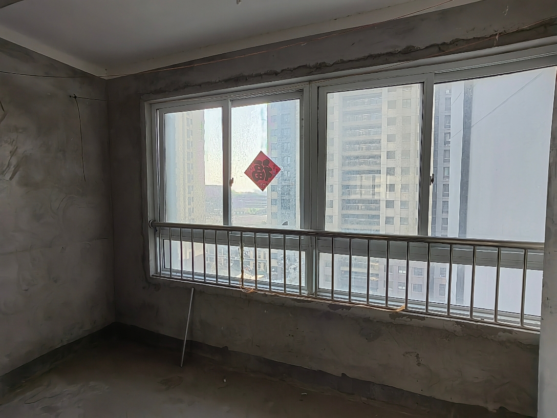 万茂华府毛坯吉房3室2厅 诚心急售_8