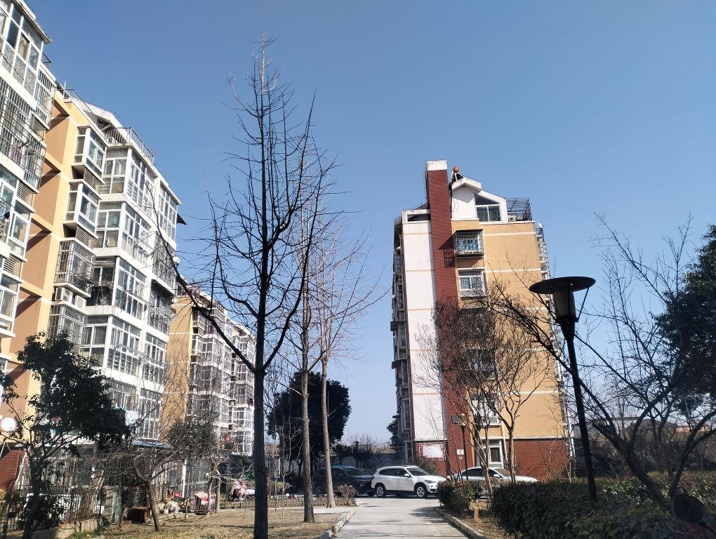 河西小区一期 98平三室二厅 交通便利满两年 普装好房_8