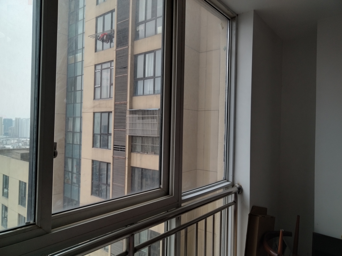 上品印象一室一厅精装公寓出售_9