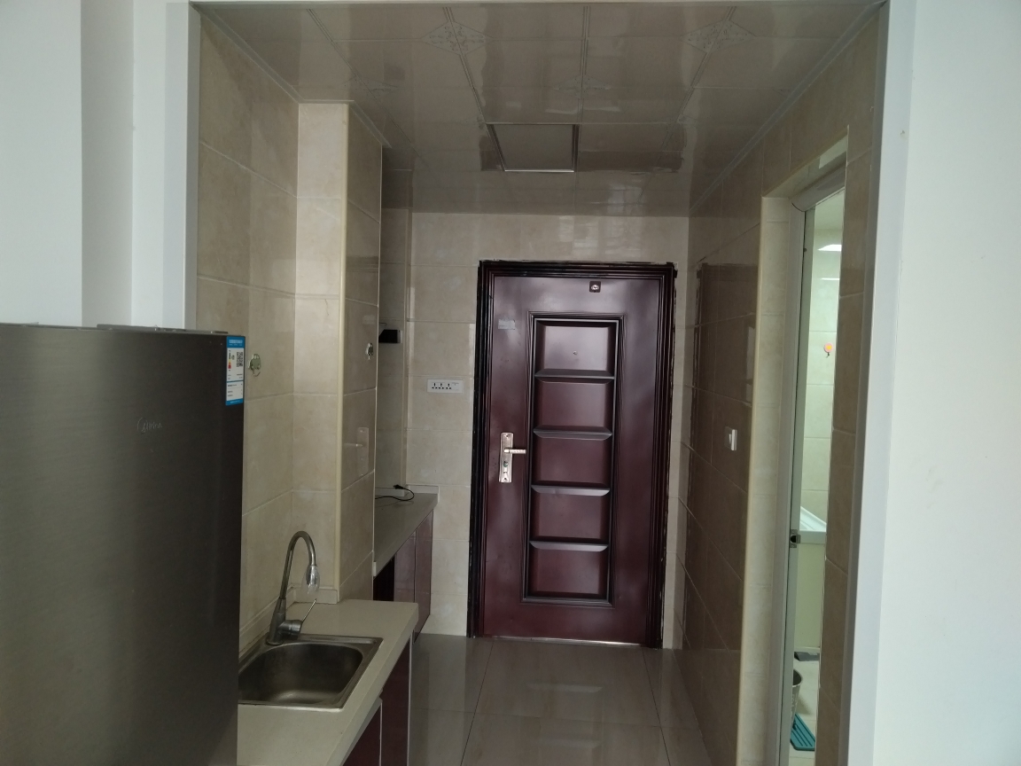 上品印象一室一厅精装公寓出售_14