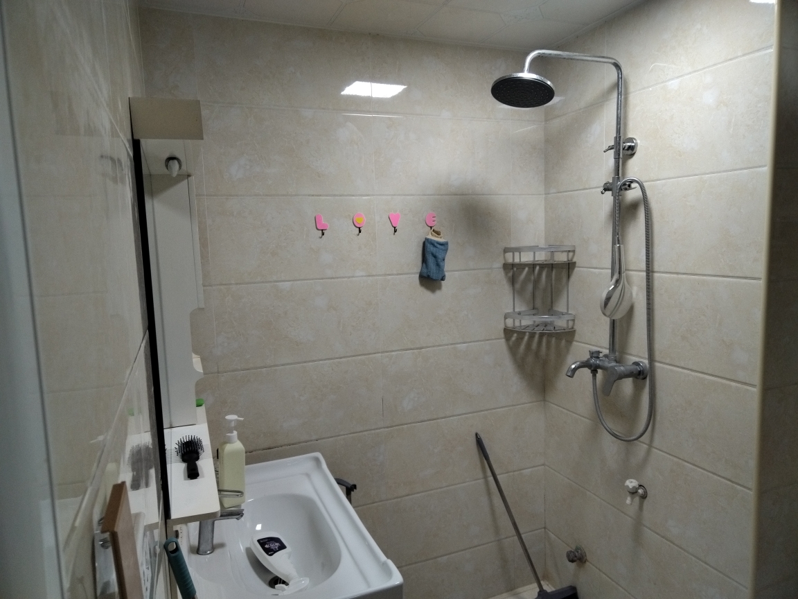 上品印象一室一厅精装公寓出售_11