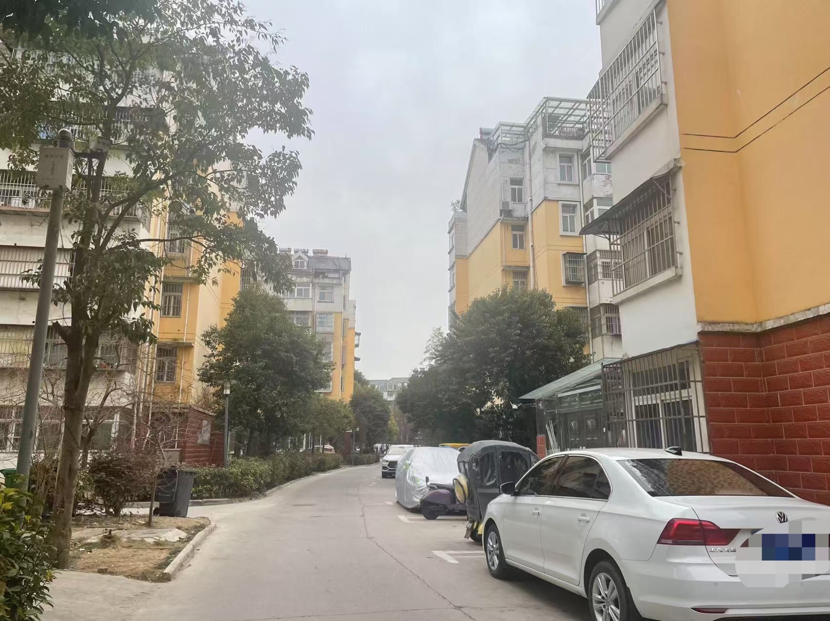 急售 锦绣东苑 内复式 617 前后带平台 楼下面积约98平方 精装  小区环境好 交通购物便捷_22