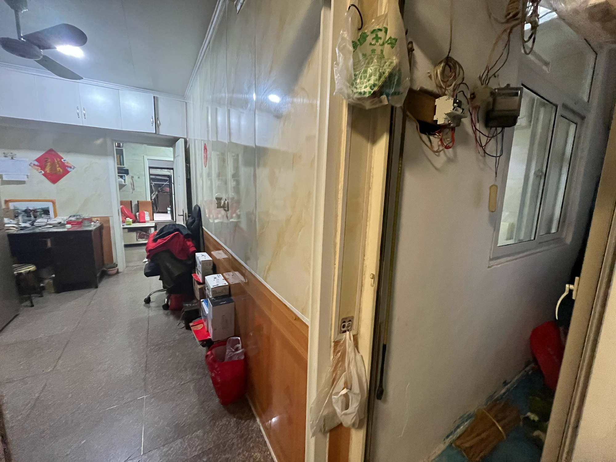 新华村 64平 四室四厅 交通便利 普装好房_3