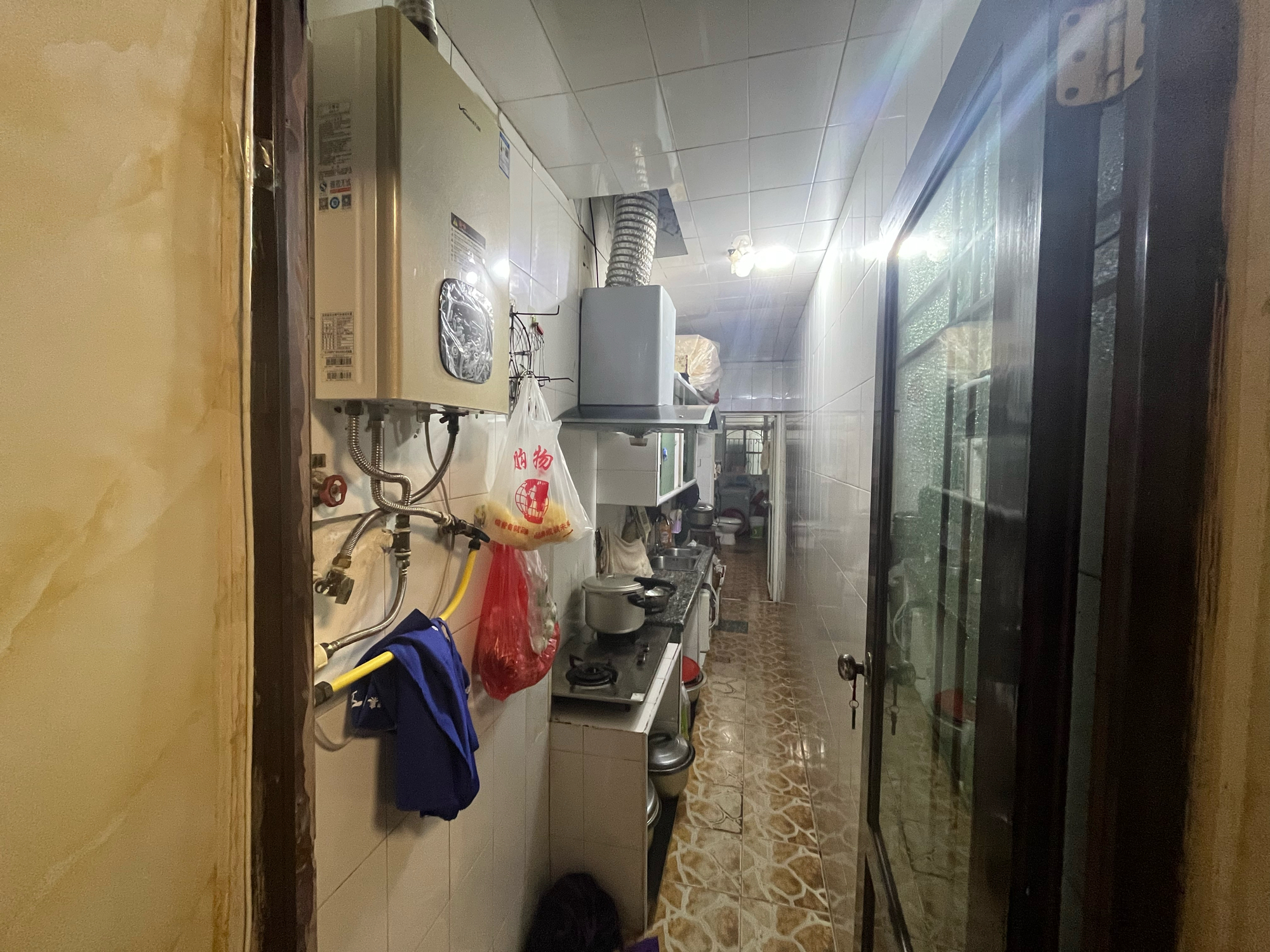 新华村 64平 四室四厅 交通便利 普装好房_10