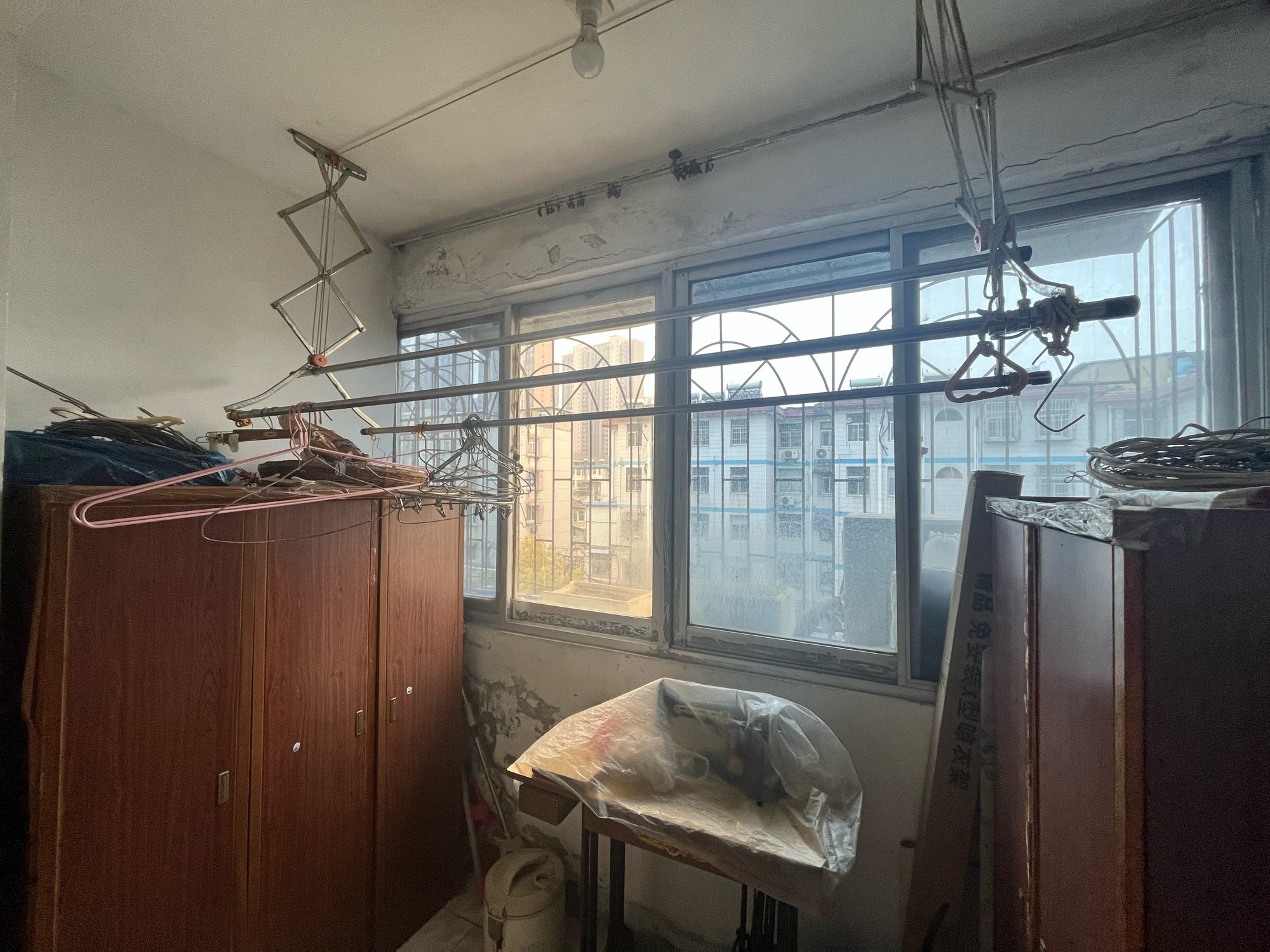 香港街 86平 南北通透三居 满两年 采光好_10