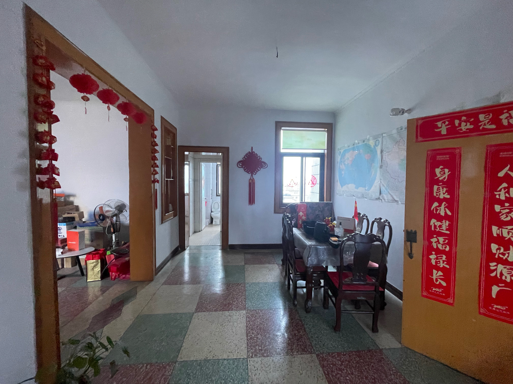 通商银行家属楼 100平 两室两厅 简装出租 交通便利_5