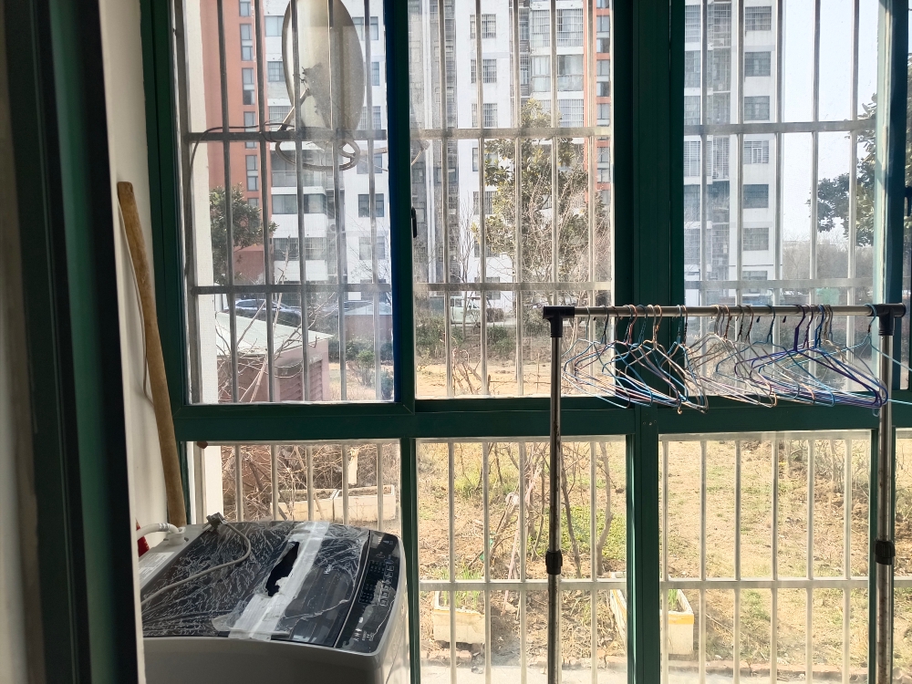 机西小区92平 南向三室 满两年配套全 低楼层好房_7