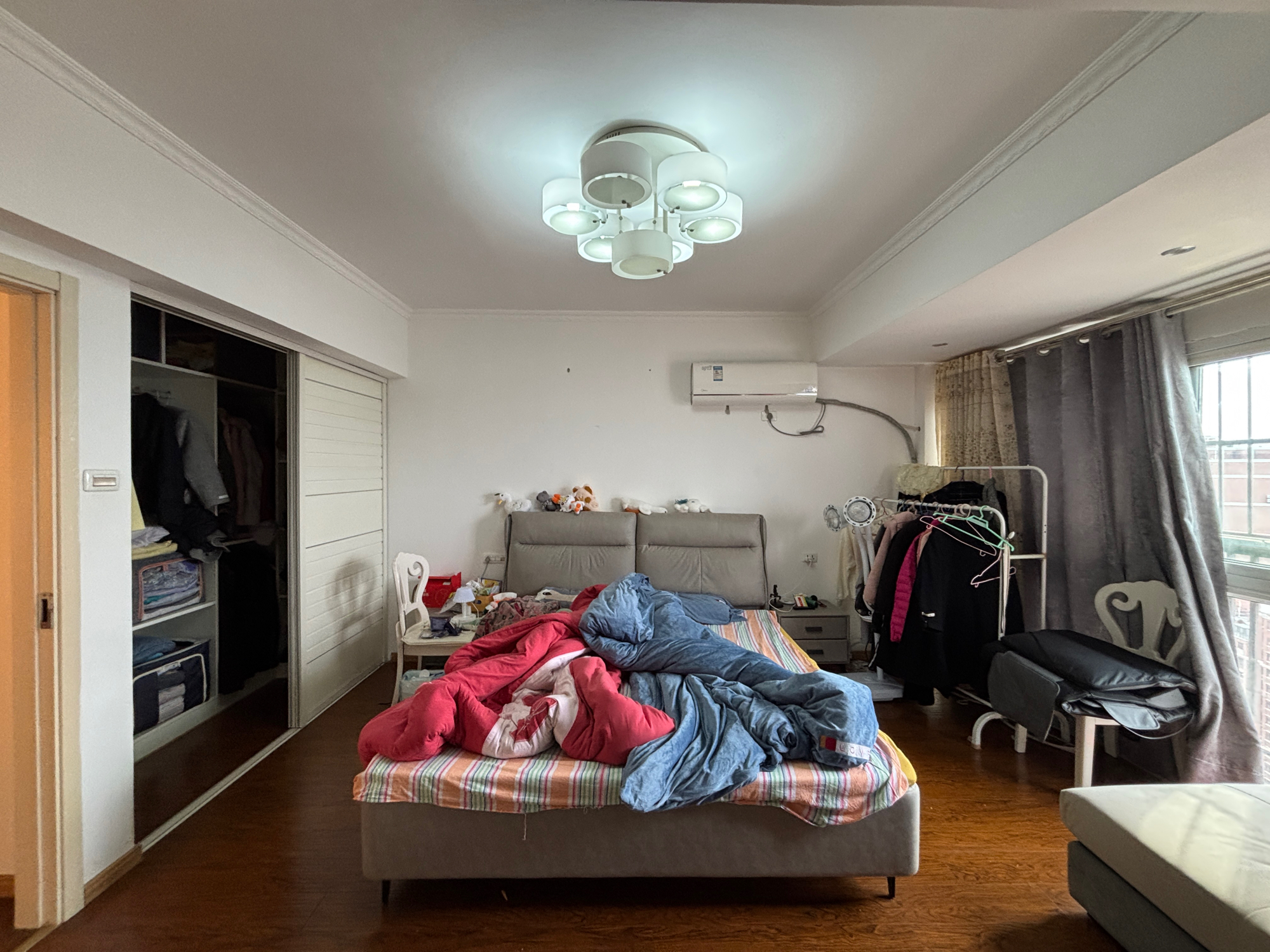 金地国际城A区 53平 精装两室两厅 南向采光好 满两年_5