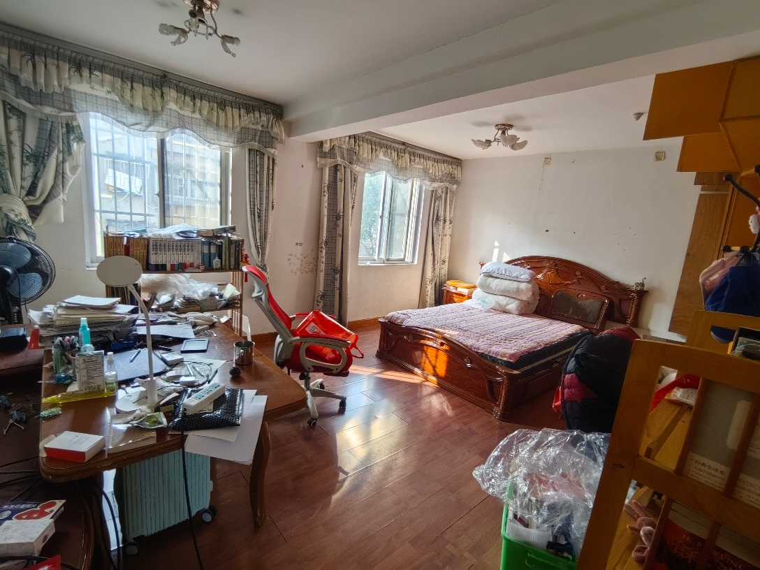 工贸小区 两室两厅 简装 十八小_5