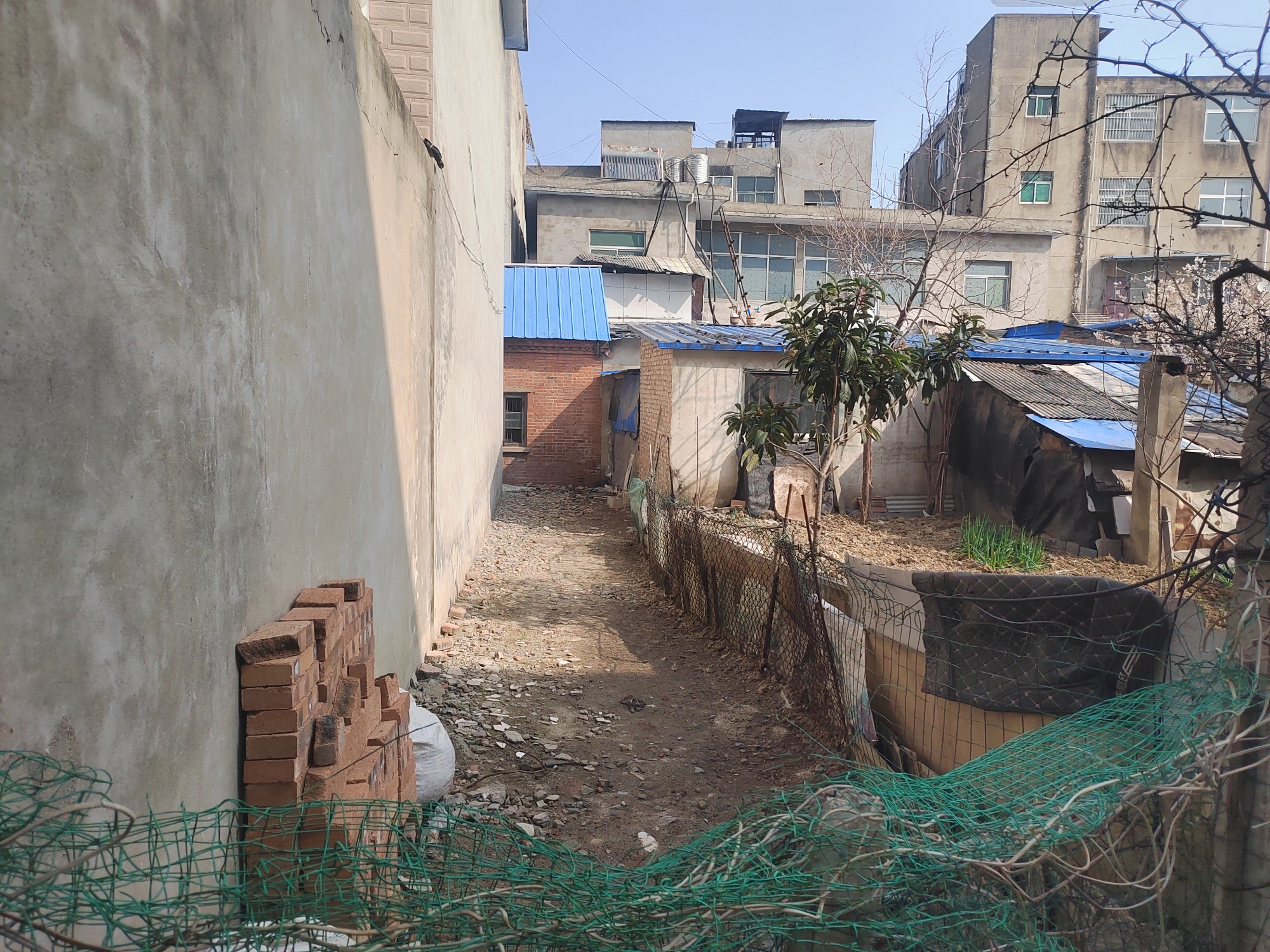自建房楼上楼下三层_8
