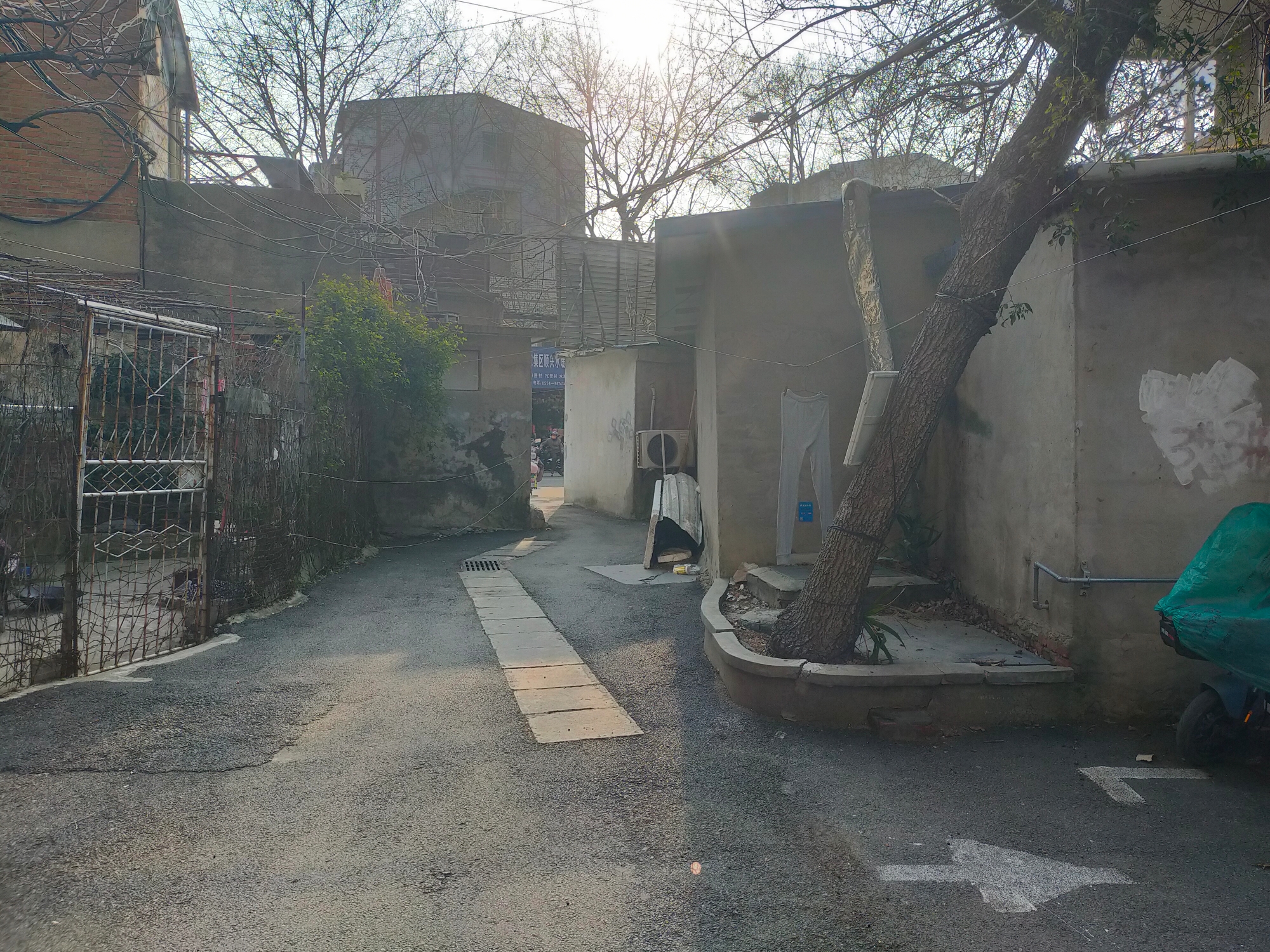 谢二西村典式楼 60平 两室一厅 交通便利 随时看房_12