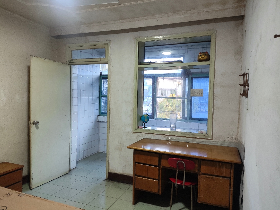 香港街 65平 两室两厅 交通便利 采光好 随时看房_5