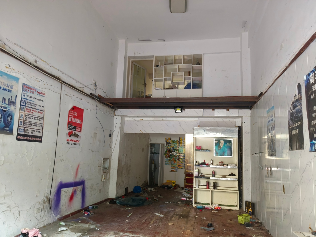 银鹭万树城 41平临街旺铺 南向大开间 人流密集即买即用_8