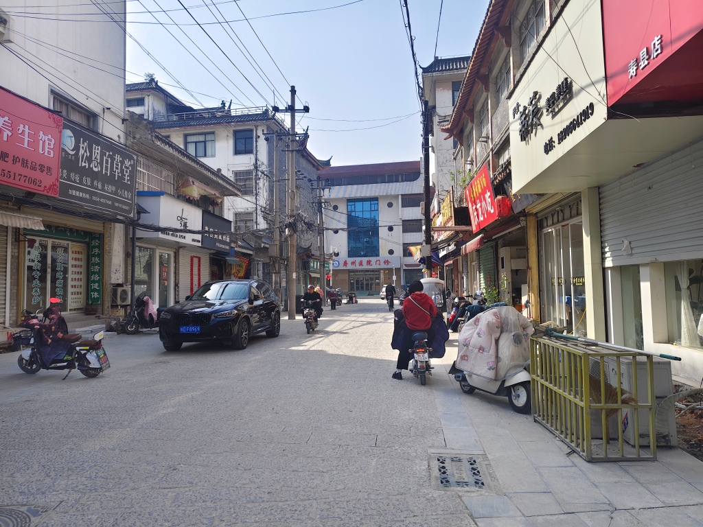 西街大卫巷 107平两室两厅 南向采光好 学区房 交通便利_7