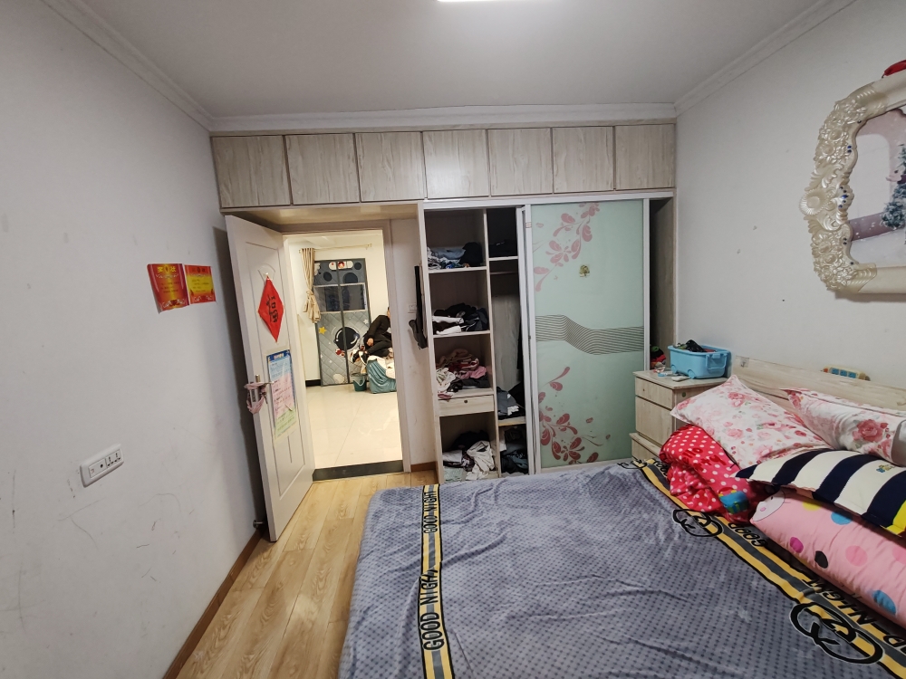 机西小区 六幺七 两室两厅 简装出售 地势好 采光刺眼_11
